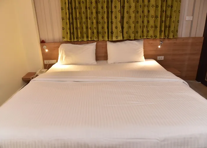 Hotel Rose Nana 2*