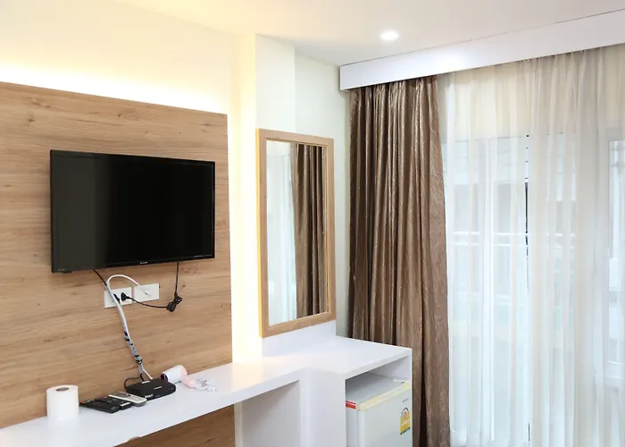 Rose Nana Hotel
